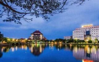 DENTISTRY : UNIVERSITY AIRLANGGA - 2020 Admission Now Open 1 University Airlangga Intro Image